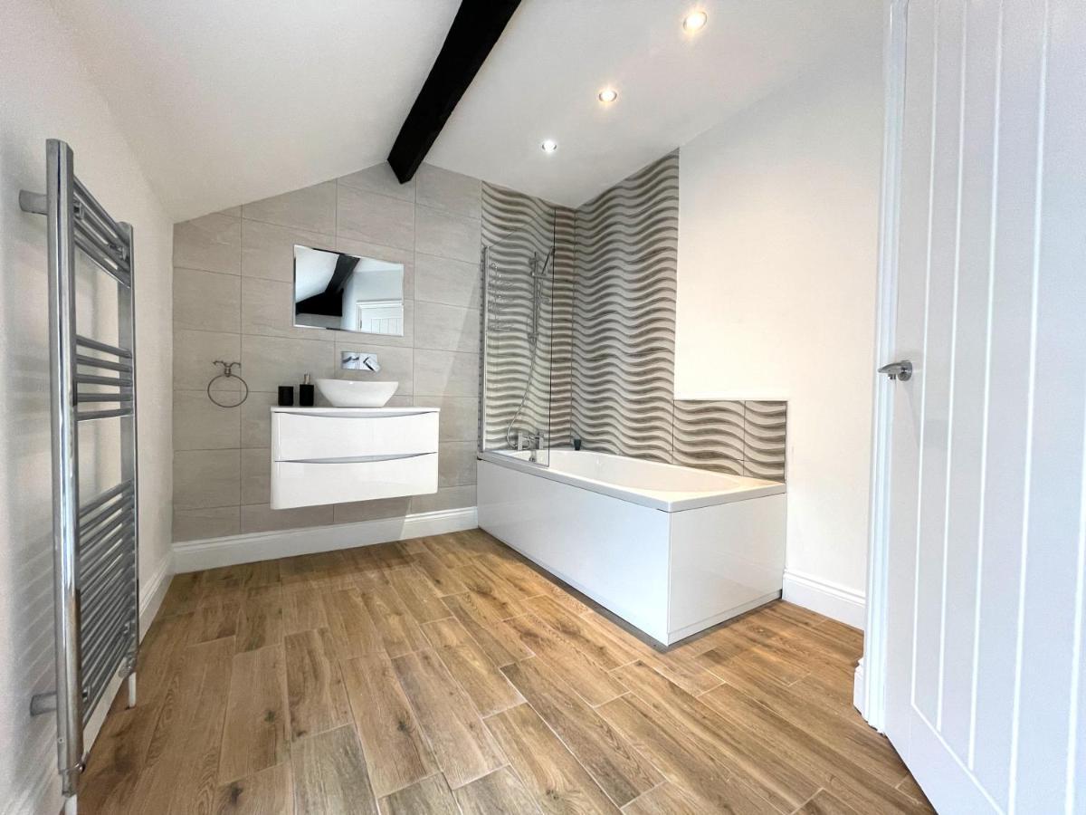 Yr Hen Bopty Villa Pontypridd Eksteriør billede