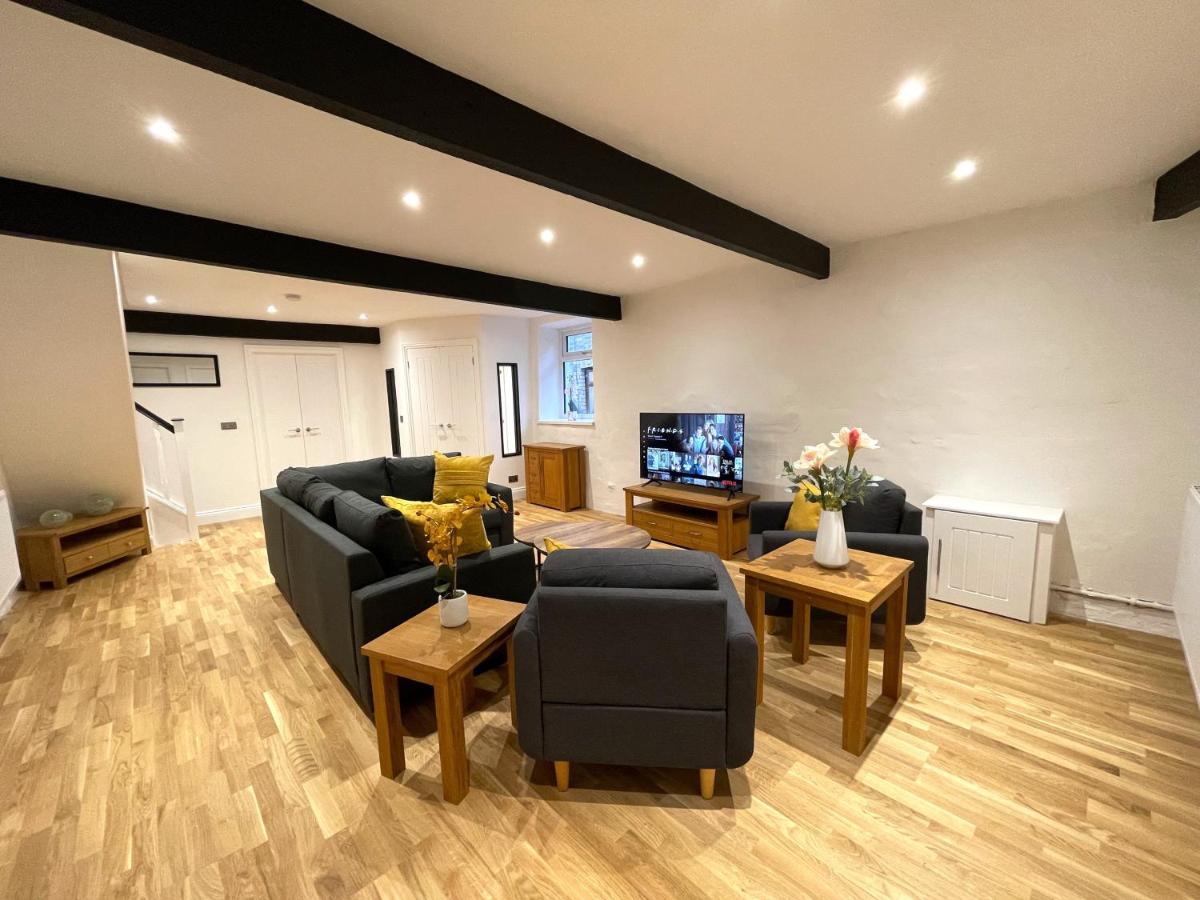 Yr Hen Bopty Villa Pontypridd Eksteriør billede
