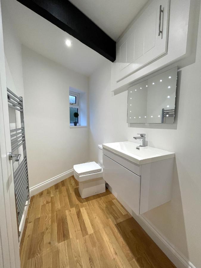 Yr Hen Bopty Villa Pontypridd Eksteriør billede