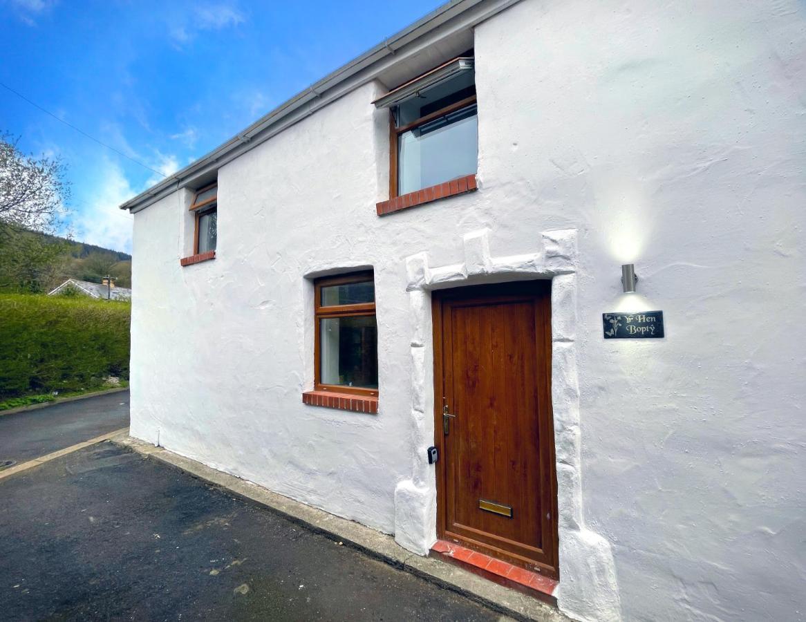 Yr Hen Bopty Villa Pontypridd Eksteriør billede